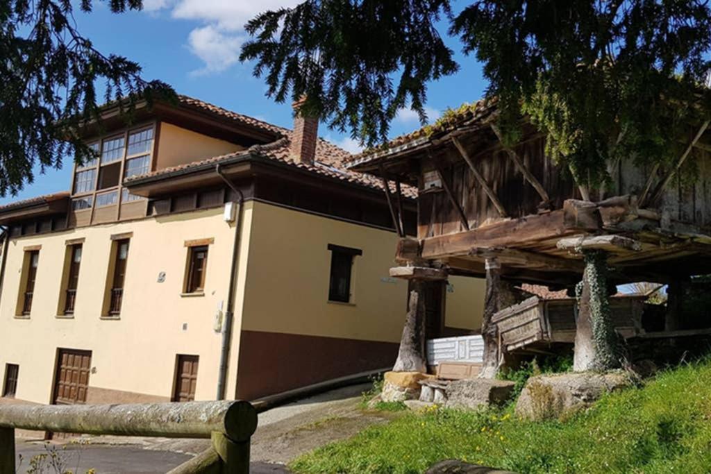 Casa La Capilla Villa Borines Exterior photo